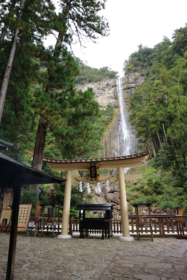 飛瀧神社