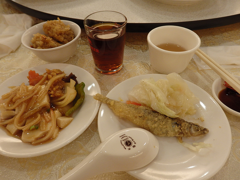 取り分けた料理