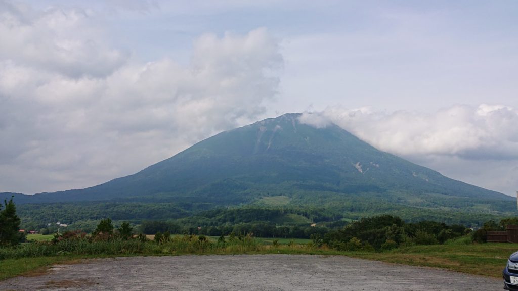 羊蹄山