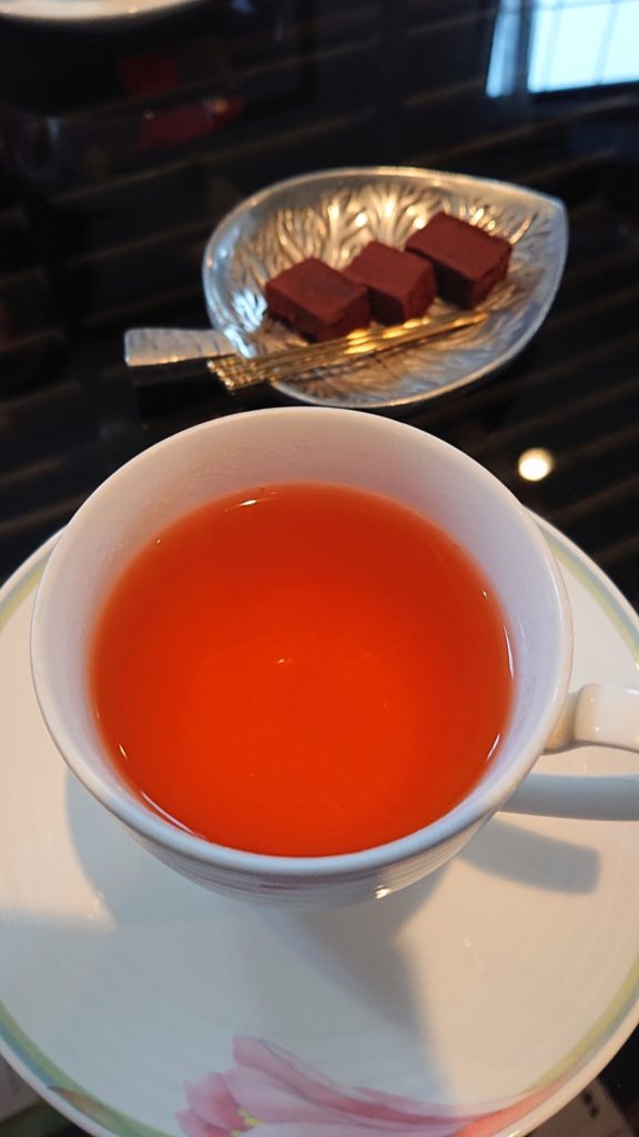 紅茶と生チョコレート