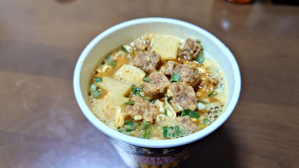 特上 カップヌードル カレー
