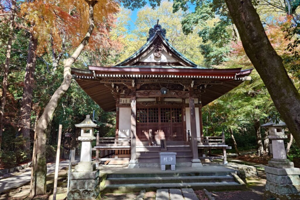 深大寺　深沙大王堂