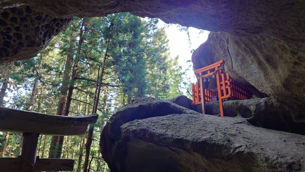 垂水遺跡　稲荷神社