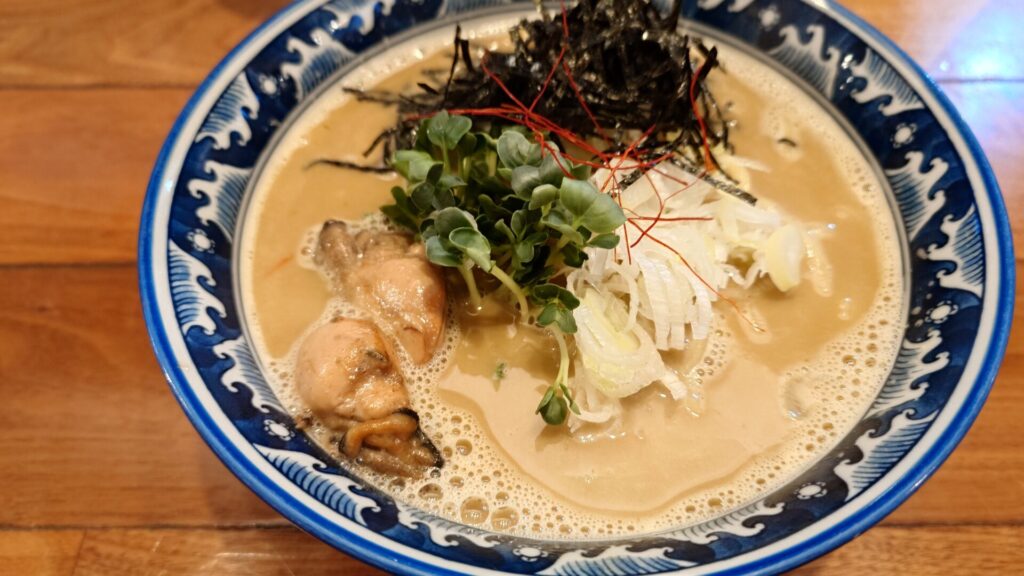 牡蠣拉麺