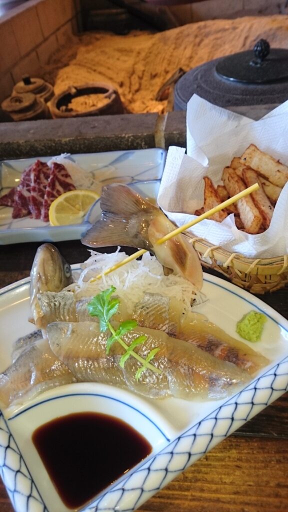 山女魚の刺身、フライ・ど・ながいも